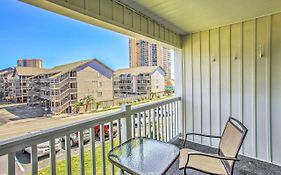 Myrtle Beach Condo With Balcony Walk To Beach!
